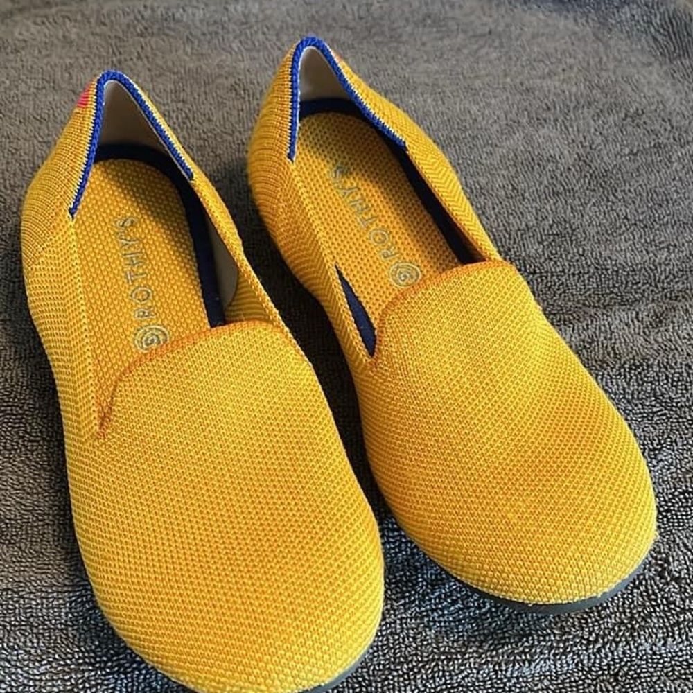 Rothy’s kids loafers